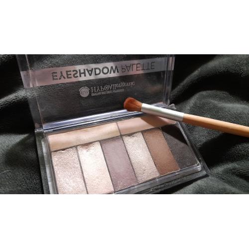 Bell HYPOAllergenic, Eyeshadow Palette 01 (Hypoalergiczny zestaw 8 cieni do powiek) - opinie | zdjęcie do recenzji od OlaSto