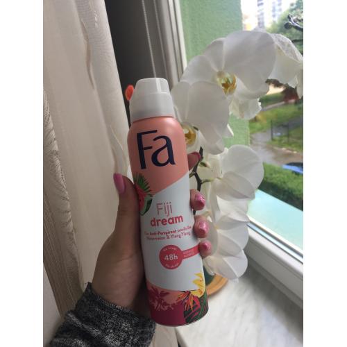 Fa Island Vibes, Fiji Dream, Anti-perspirant Spray (Antyperspirant odświeżający zapachowy w sprayu) - opinie | zdjęcie do recenzji od Julia2018