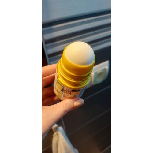 SunOzon Kids, Sonnen-Roller LSF 50+ (Krem przeciwsłoneczny w kulce SPF 50+) - opinie | zdjęcie do recenzji od MartaSowka - 1