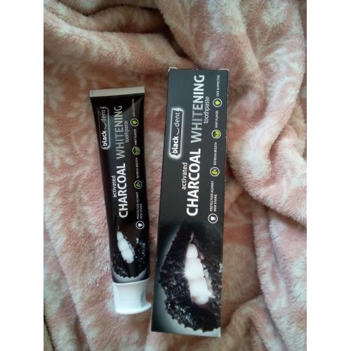 Mattes Black Dent, Activated Charcoal Whitening Toothpaste (Pasta wybielająca) - opinie | zdjęcie do recenzji od Anusia490