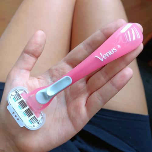 Gillette Venus Smooth Sensitive, Maszynka do golenia dla kobiet - opinie | zdjęcie do recenzji od Luqia - 2