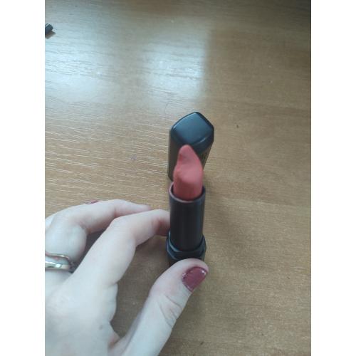 Catrice Vegan Collagen Matt Lipstick (Pomadka do ust) - opinie | zdjęcie do recenzji od Ioana95 - 3