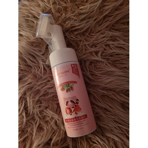 Sersanlove Strawberry Amino Acid Cleanser Mousse (Pianka do mycia twarzy z ekstraktem z truskawek) - opinie | zdjęcie do recenzji od olga0289
