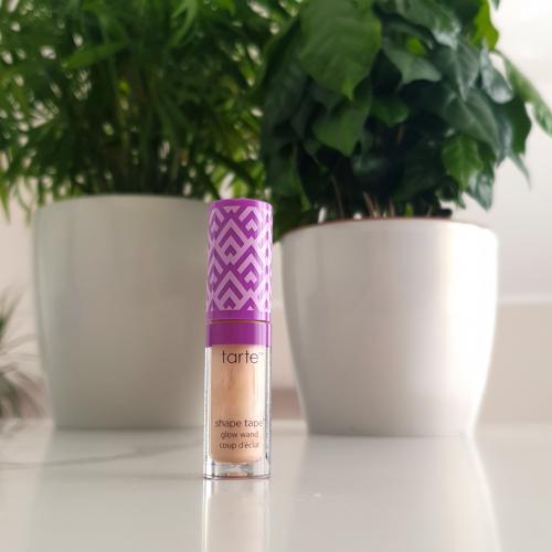 Tarte Cosmetics Shape Tape Glow Wand Concealer (Korektor rozświetlający) - opinie | zdjęcie do recenzji od Karolinakosmetyki - 2
