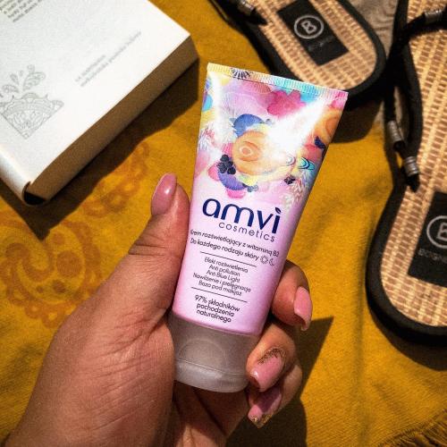 AMVI Cosmetics Krem rozświetlający z witaminą B3 do twarzy - opinie | zdjęcie do recenzji od Klayudia - 2