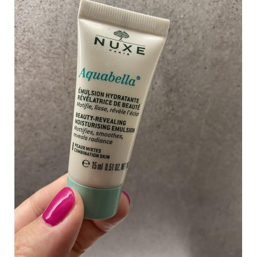 Nuxe Aquabella, Beauty-revealing Moisturising Emulsion (Emulsja matująca do twarzy) - opinie | zdjęcie do recenzji od fc6bbe57da52d8999f3cda6c9db2214ecf19a209_649380f1ee668