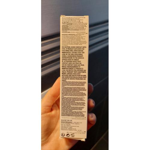 Revolution Skincare Moisture Boost SPF50 (Daily Defender Lightweight Moisturiser) (Nawilżający krem ochronny) - opinie | zdjęcie do recenzji od MartaSowka - 4