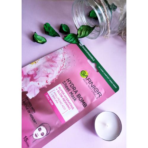 Garnier SkinActive, Hydra Bomb Tissue Mask (Nawilżająca maska w płacie z ekstraktem z sakury (stara wersja)) - opinie | zdjęcie do recenzji od kasiuleniunia
