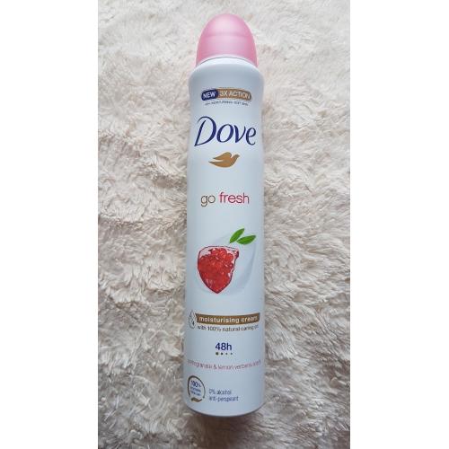 Dove Go Fresh, Antyperspirant w aerozolu o zapachu granatu i werbeny cytrynowej - opinie | zdjęcie do recenzji od AgaB1998 - 1