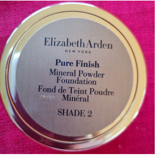 Elizabeth Arden Pure Finish, Mineral Powder Foundation (Sypki podkład mineralny) - opinie | zdjęcie do recenzji od ElaKarolina