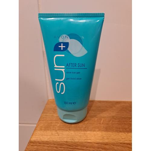 Avon Sun +, After Sun, Aloe Ice Gel [Care, Sun+ After Sun Cooling + Hydrating Moisturising Gel] (Chłodząco-nawilżający żel po opalaniu z aloesem) - opinie | zdjęcie do recenzji od JOANNAPIO1974