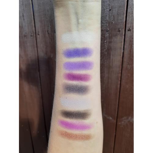 Makeup Obsession London Purple Reign Eyeshadow Palette (Paletka cieni do powiek) - opinie | zdjęcie do recenzji od Smerfeta83 - 4