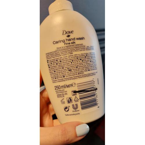 Dove Caring Hand Wash `Fine Silk` (Kremowy płyn myjący) - opinie | zdjęcie do recenzji od MartaSowka - 1