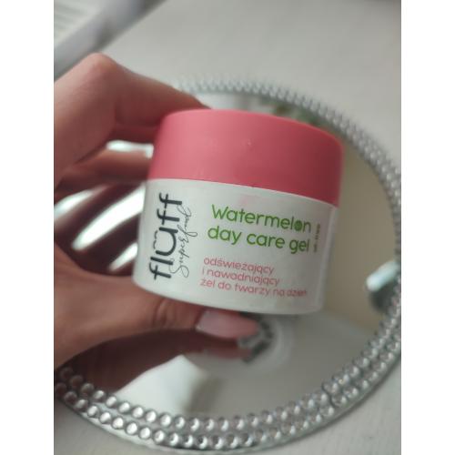 Fluff Superfood, Watermelon Day Care Gel (Odświeżający i nawadniający żel do twarzy) - opinie | zdjęcie do recenzji od DomkaKromkaa