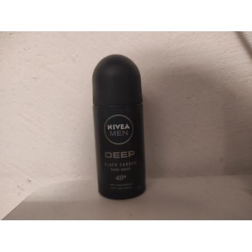 Nivea Men, Deep, Antipersprant Roll-on (Antyperspirant dla mężczyzn w kulce) - opinie | zdjęcie do recenzji od MarcinMat