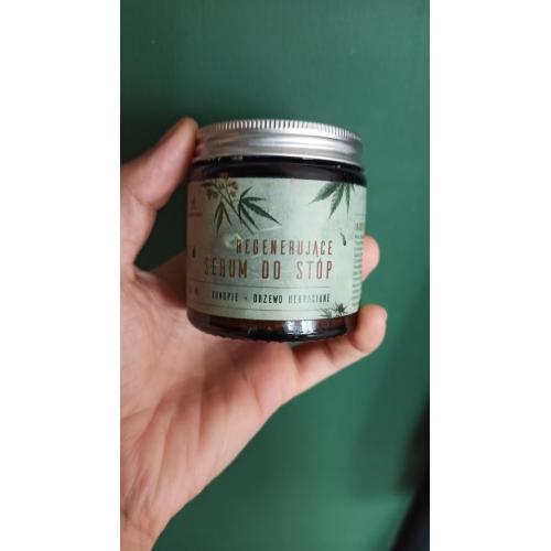Hemp King Regenerujące serum do stóp z CBD o zapachu drzewa herbacianego - opinie | zdjęcie do recenzji od avianica - 1