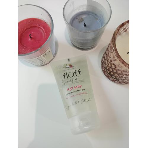 Fluff Superfood, H2O Jelly Body Hydrating Gel (Odżywcza woda żelowa `Kokos i malina`) - opinie | zdjęcie do recenzji od blondeinbeauty