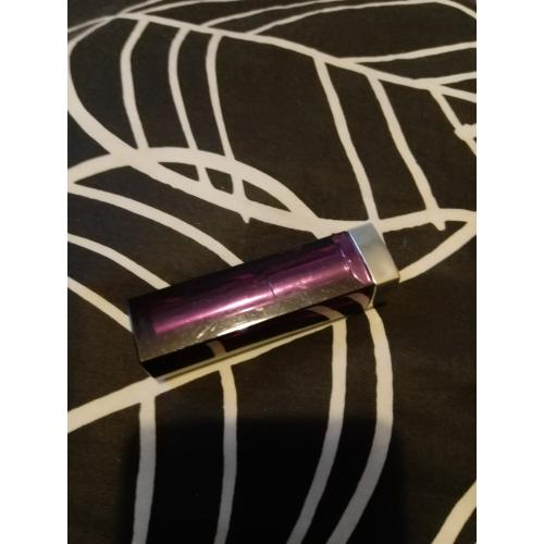 Maybelline New York Color Sensational Lipstick (Nawilżająca szminka do ust) - opinie | zdjęcie do recenzji od Owocowysad - 4