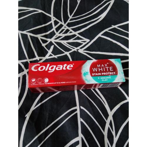 Colgate Max White Stain Protect + Organic Clay Toothpaste (Pasta do zębów z glinką organiczną) - opinie | zdjęcie do recenzji od Owocowysad - 1