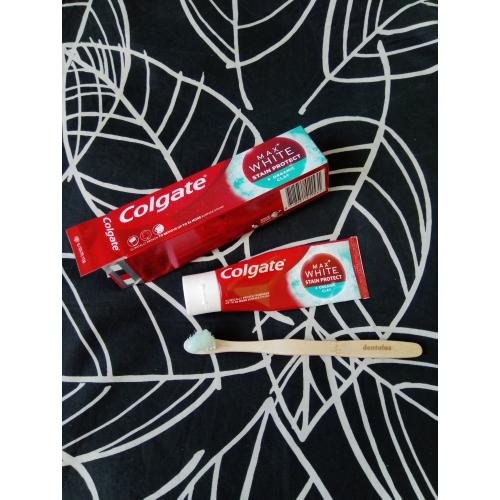 Colgate Max White Stain Protect + Organic Clay Toothpaste (Pasta do zębów z glinką organiczną) - opinie | zdjęcie do recenzji od Owocowysad - 2