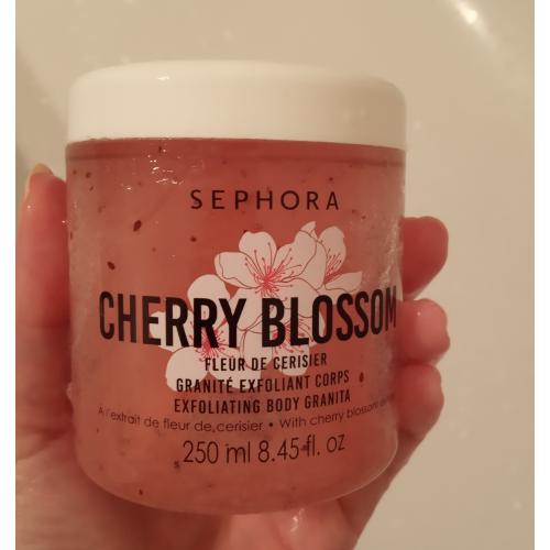 Sephora Collection, Cherry Blossom Exfoliating Body Granita (Peeling do ciała) - opinie | zdjęcie do recenzji od Cassiopeia_Elle - 1