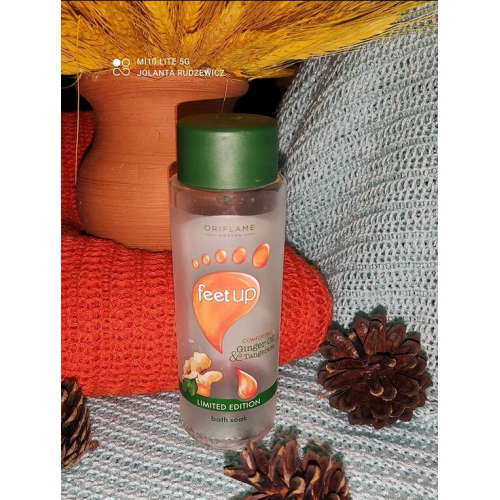 Oriflame Feet Up, Comforting Ginger Oil & Tangerine Bath Soak (Płyn do kąpieli stóp  z olejkiem imbirowym i mandarynką) - opinie | zdjęcie do recenzji od jolanta_rudzewicz