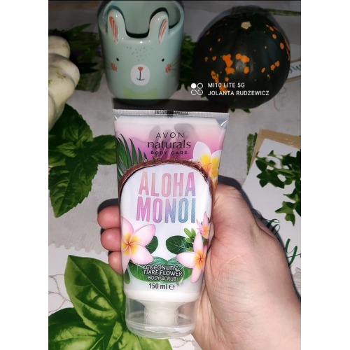 Avon Naturals, Aloha Monoi, Coconut & Tiare Flower Body Scrub (Scrub do ciała `Kokos i kwiat Tahiti`) - opinie | zdjęcie do recenzji od jolanta_rudzewicz