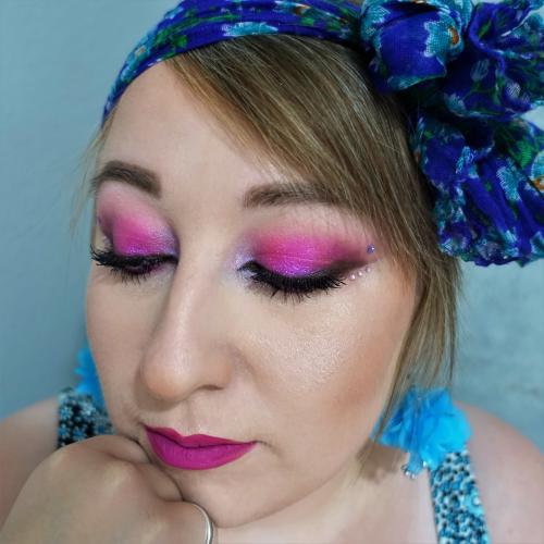Eveline Cosmetics Look Up, Neon Pink Eyeshadow Palette (Paletka cieni do powiek) - opinie | zdjęcie do recenzji od Elednor - 5