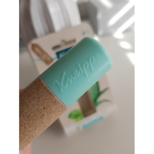 Kneipp Lip Care Sensitive Care (Balsam do ust `Aloes i Mięta`) - opinie | zdjęcie do recenzji od cola201 - 3