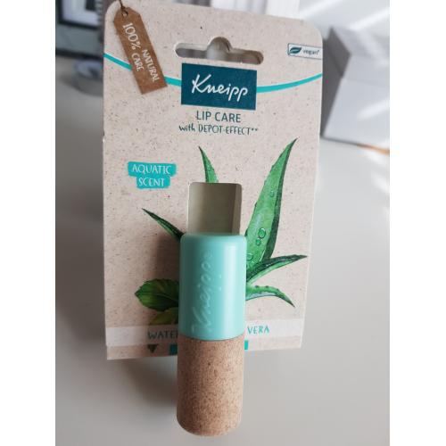 Kneipp Lip Care Sensitive Care (Balsam do ust `Aloes i Mięta`) - opinie | zdjęcie do recenzji od cola201 - 2