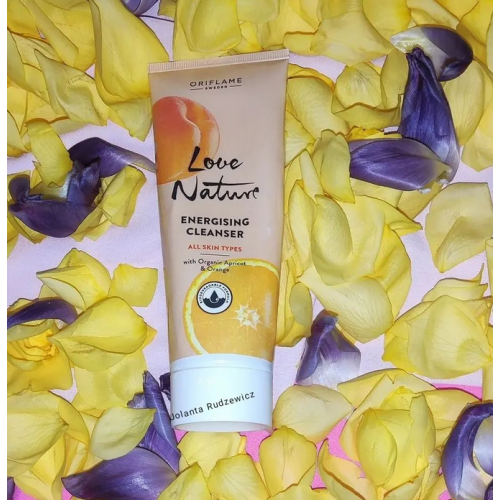 Oriflame Love Nature, Energising Cleanser With Organic Apricot & Orange (Żel oczyszczający do twarzy z organiczną morelą i pomarańczą) - opinie | zdjęcie do recenzji od jolanta_rudzewicz