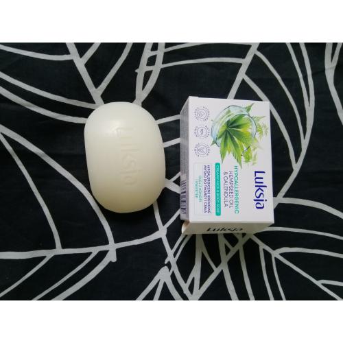 Luksja Hypoallergenic Hempseed Oil & Calendula  Creamy Hand & Body Soap (Hipoalergiczne kremowe mydło do twarzy i ciała `Olej z konopi i nagietek`) - opinie | zdjęcie do recenzji od Owocowysad - 1