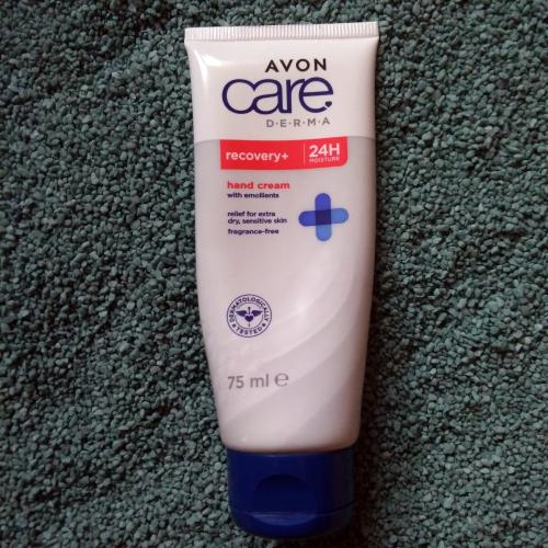 Avon Care, Derma Recovery, Hand Cream (Naprawczy krem do rąk) - opinie | zdjęcie do recenzji od AnaSky - 2