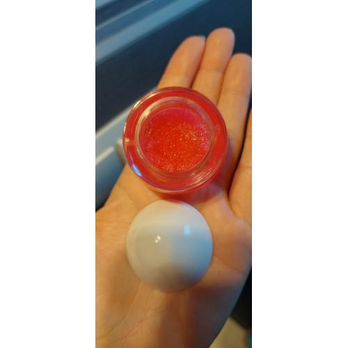 Wibo New Aromatic Sugar Lip Peeling (Peeling do ust (nowa wersja)) - opinie | zdjęcie do recenzji od MartaSowka - 2
