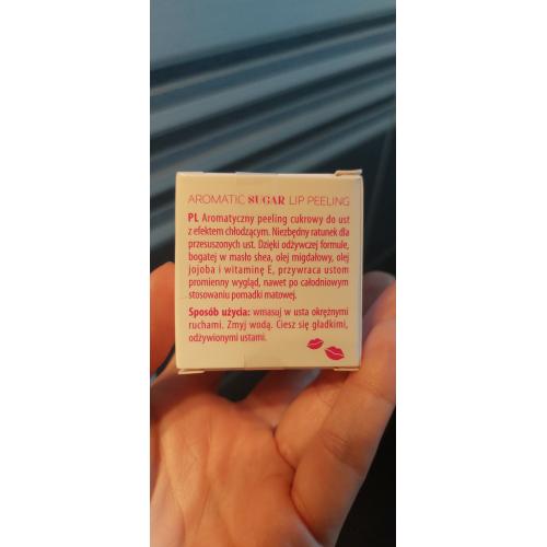 Wibo New Aromatic Sugar Lip Peeling (Peeling do ust (nowa wersja)) - opinie | zdjęcie do recenzji od MartaSowka - 5