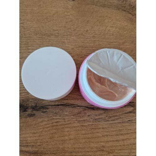 Lumene [Lumo] Nordic Bloom,  Anti-wrinkle & Firm Day Moisturizer (Przeciwzmarszczkowo-ujędrniający krem na dzień) - opinie | zdjęcie do recenzji od Lukrecja63