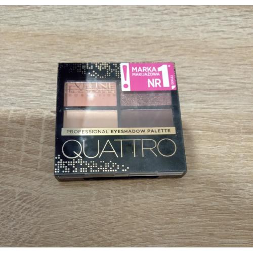 Eveline Cosmetics Quattro Professional Eyeshadow Palette (Poczwórne cienie do powiek) - opinie | zdjęcie do recenzji od Vigrosska - 2