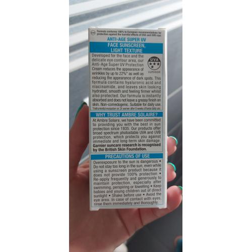 Garnier Ambre Solaire Anti-age Super Protective Cream UV SPF50 (Krem do twarzy  z filtrem SPF 50) - opinie | zdjęcie do recenzji od MartaSowka - 3