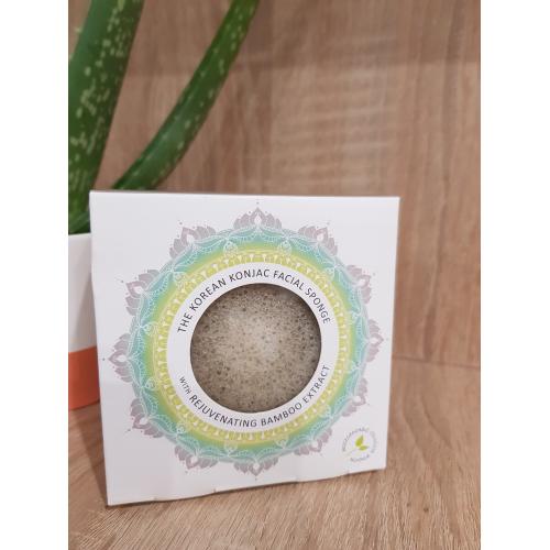 Konjac Sponge Company Mandala, The Korean Konjac Facial Sponge with Strengthening Yellow Clay (Gąbka Konjac do twarzy z żółtą glinką dla cery zmęczonej, zniszczonej, uszkodzonej przez słońce) - opinie | zdjęcie do recenzji od cola201 - 1