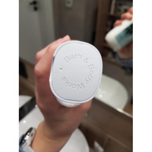 Bath & Body Works Fresh Gardenia, Body Lotion (Balsam do ciała o zapachu świeżej gardeni) (Balsam do ciała o zapachu świeżej gardeni) - opinie | zdjęcie do recenzji od cola201 - 1