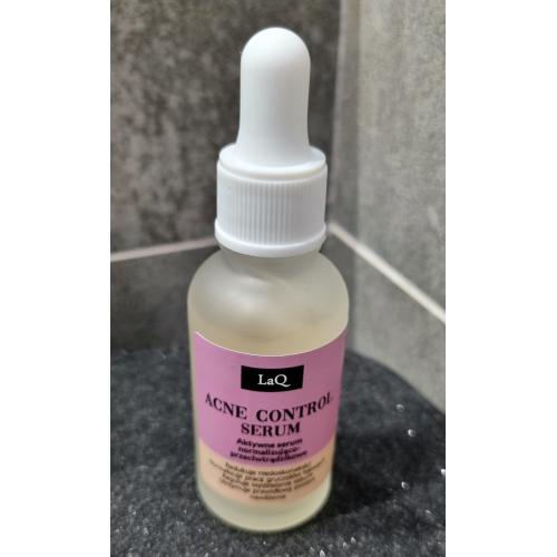 LaQ Aktywne serum normalizująco-przeciwtrądzikowe `Acne Control` - opinie | zdjęcie do recenzji od PAUNI