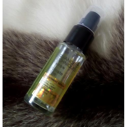Avon Advance Techniques, Ultimate Shine, Illuminatig Treatment Serum (Serum do włosów dodające blasku ` Maksymalny Blask` [Serum do końcówek `Połysk`]) - opinie | zdjęcie do recenzji od bbozenka