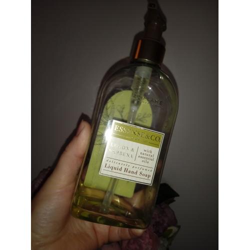 Oriflame Essense & Co, Lemon & Verbena, Liquid Hand Soap (Mydło do rąk w płynie `Cytryna i werbena`) - opinie | zdjęcie do recenzji od Moniula93 - 2