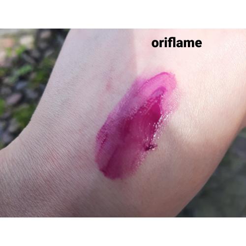 Oriflame OnColour, Liquid Matte Lipstick (Matowa pomadka w  płynie) - opinie | zdjęcie do recenzji od Smerfeta83 - 2