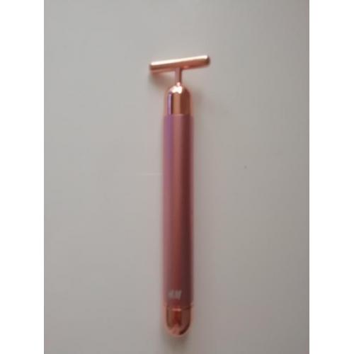 H&M Vibrating beauty T-bar (Wibracyjny masażer do twarzy) - opinie | zdjęcie do recenzji od 2e9182b55bdf0a98ff6828ef66cf0b2a4e640980_67070af1f3125