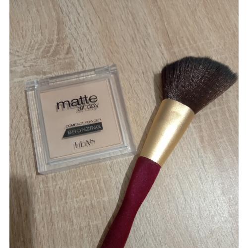 Hean Matte All Day, Compact Powder Bronzing (Matujący bronzer) - opinie | zdjęcie do recenzji od Vigrosska