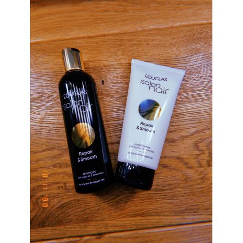 Douglas Collection Salon Hair, Repair & Smooth Shampoo (Szampon do włosów) - opinie | zdjęcie do recenzji od Rumcykiewicz - 1