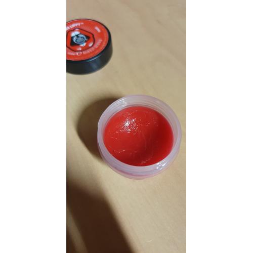 The Body Shop Born Lippy, Lip Balm (Balsam do ust) - opinie | zdjęcie do recenzji od Veronika2612 - 2
