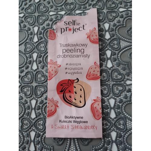 Selfie Project Drobnoziarnisty peeling do twarzy truskawkowy - opinie | zdjęcie do recenzji od KITKA_23 - 1