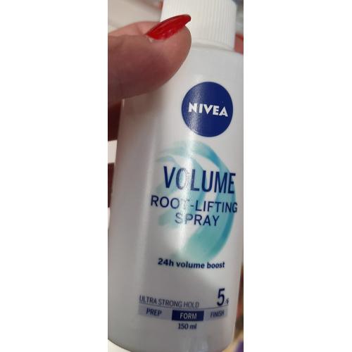 Nivea Volume Root-Lifting Spray (Spray do włosów zwiększający objętość) - opinie | zdjęcie do recenzji od Qradomowa86